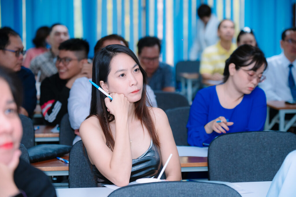 HỘI THẢO HÀNH TRÌNH ĐỊNH CƯ CANADA 2025 - HỒ CHÍ MINH